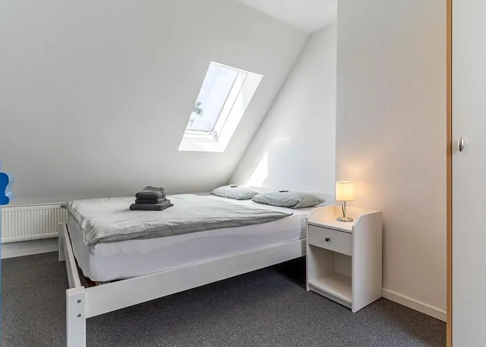 Schloppstuv 9 ⇒ Charmante Maisonette-wohnung In St Peter-ording *